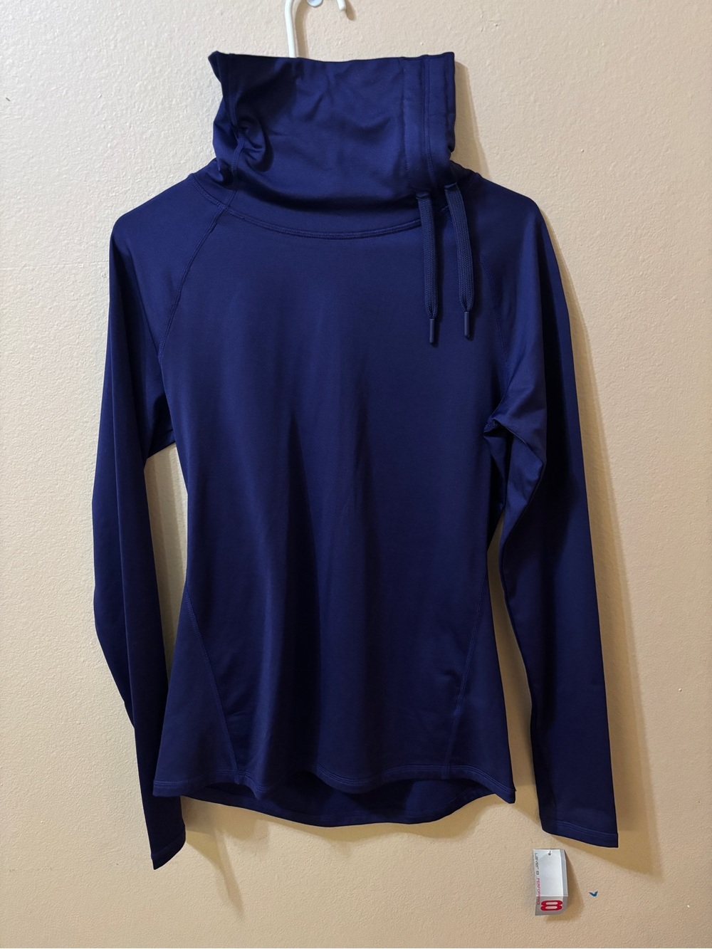NWT Womens Layer 8 Athletic Performance Top Long Sleeve Purple Size M Quick Dry